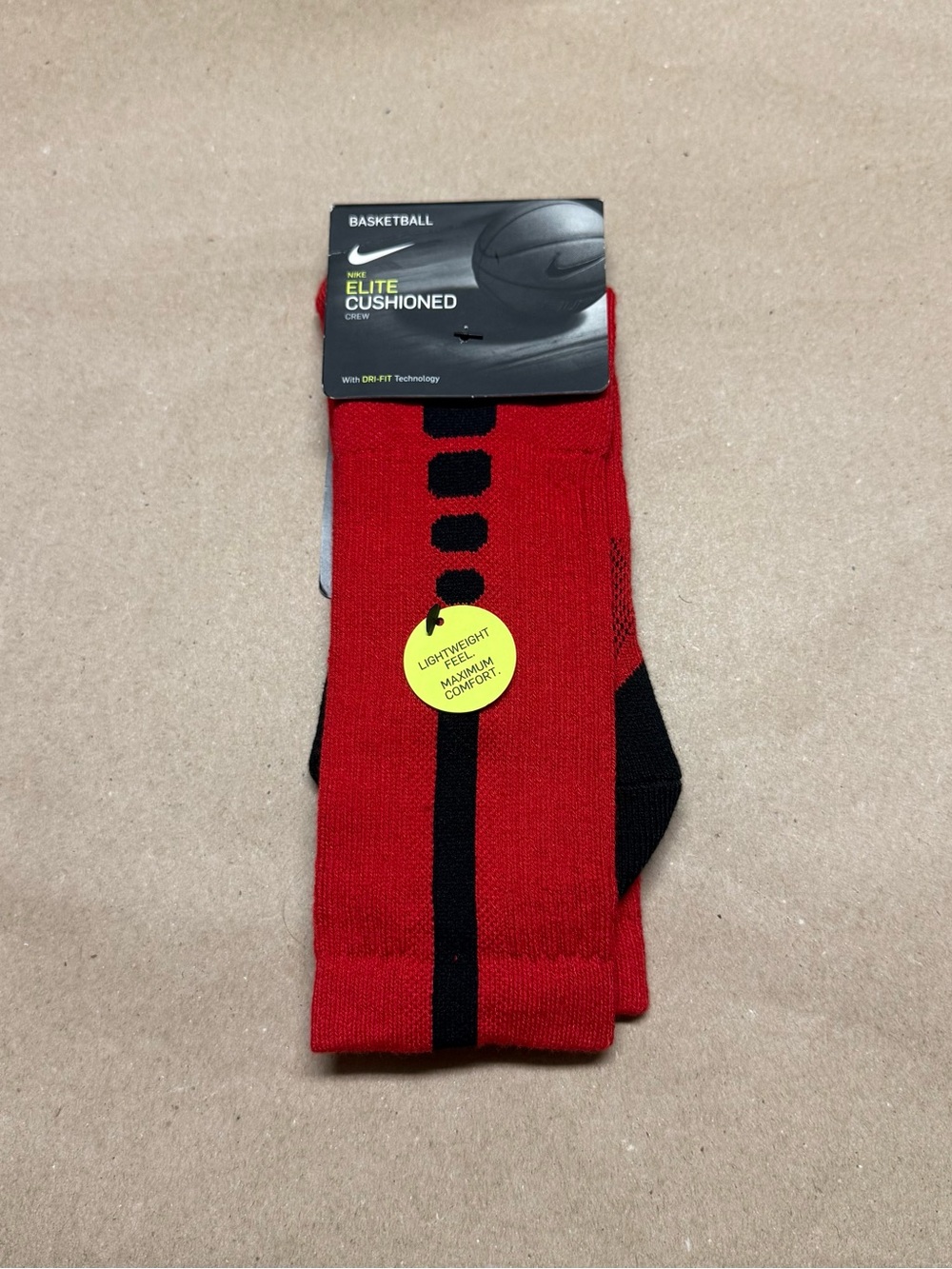Nike Elite Crew L Large Red Black Men’s 8-12 Basketball Socks Cushion NEW!